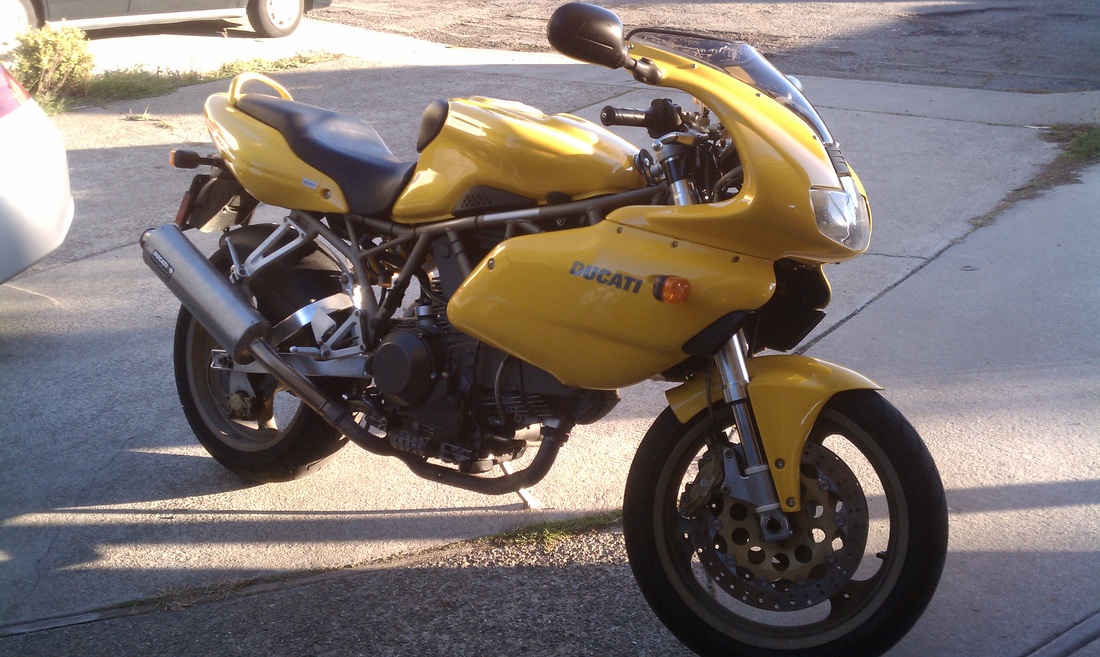 1999 Ducati 900 Super Sport